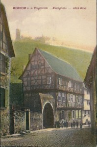Alte Ansichtskarte Weinheim, Münzgasse - altes Haus