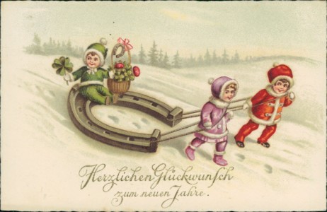 Alte Ansichtskarte Herzlichen Glückwunsch zum neuen Jahre, Kinder mit Hufeisen, Klee und Fliegenpilzen