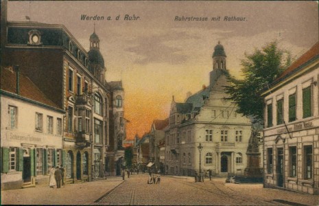 Alte Ansichtskarte Essen-Werden, Ruhrstrasse mit Rathaus