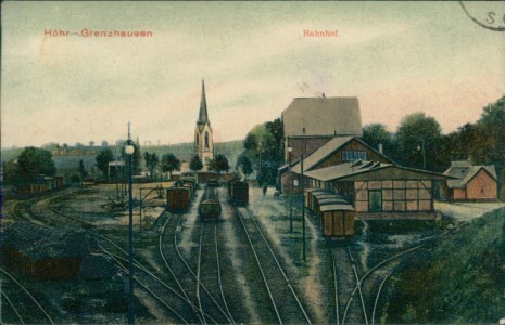Alte Ansichtskarte Höhr-Grenzhausen, Bahnhof, Gleisansicht
