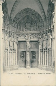 Alte Ansichtskarte Lausanne, La Cathédrale - Porte des Apôtres